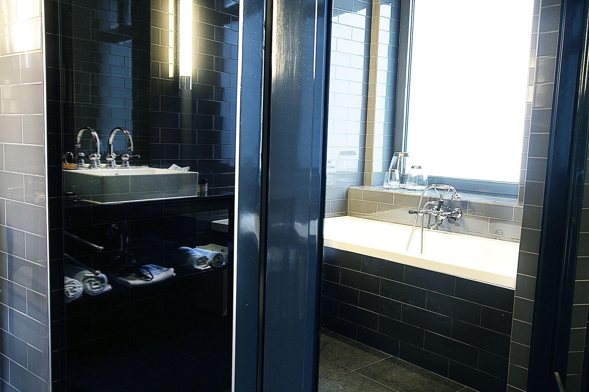 Hotel Les Nuits Antwerp Luaran gambar