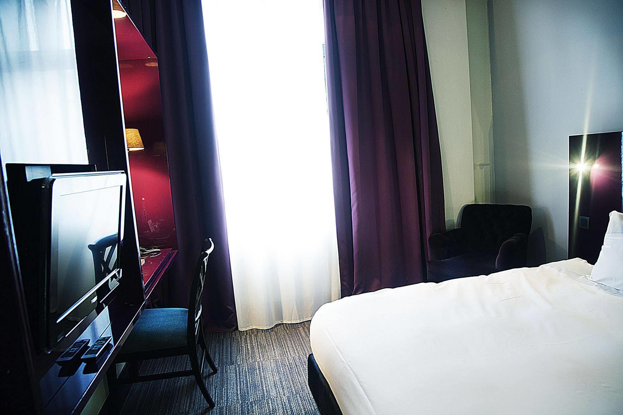 Hotel Les Nuits Antwerp Luaran gambar